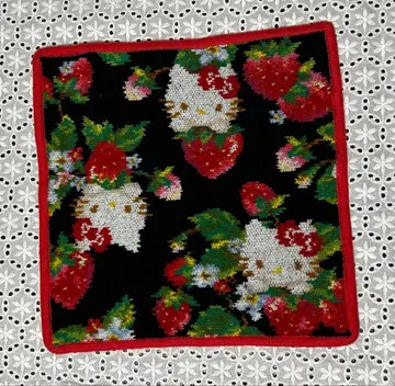 페이러 x 헬로키티 손수건