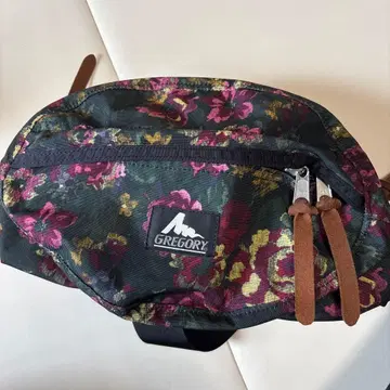 그레고리 테일 메이트 꽃무늬 S 급 로고