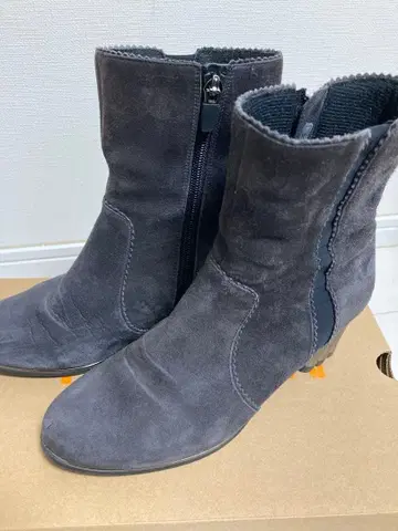 토끼야 그레이 숏부츠 신발