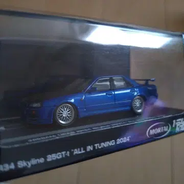 R34 Skyline 25GT-t 1/64 스케일 모델