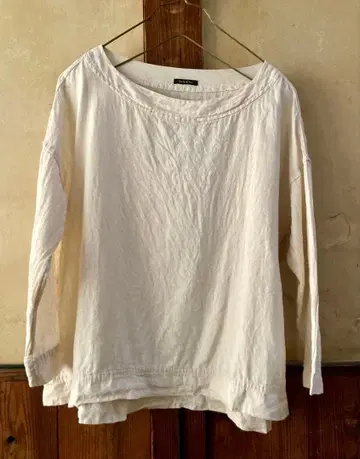 올드맨즈테일러 R&D.M.Co 린넨 티셔츠