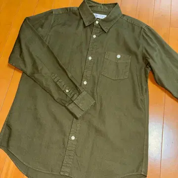 Blue Port 카키 긴팔