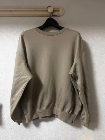 오라리 AURALEE 베이지 크루넥 맨투맨 사이즈 3 속기모