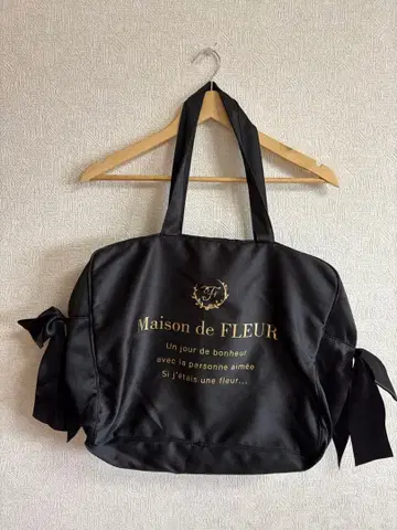 메종 드 플뢰르 트래블 캐리온 토트백 블랙 M