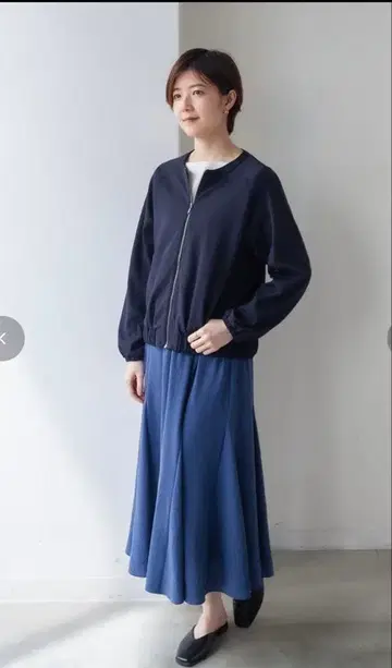 FACTELIER 네이비 집업 자켓