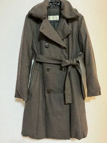 유마 코시노 롱 코트 카키