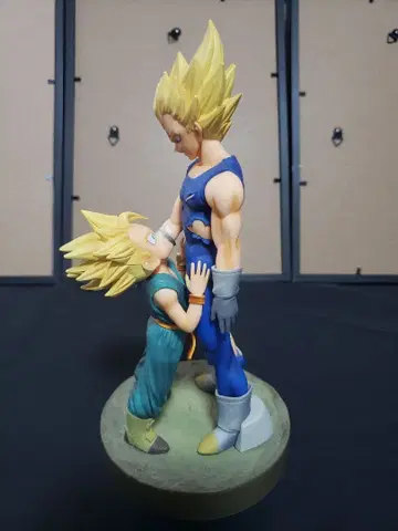 드래곤볼 드라마틱 쇼케이스 마인 베지터 트렁크스 피규어