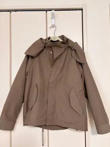 BEAUTY&YOUTH 그로그랭 후드 라이너 마운틴 파카 S 브라운