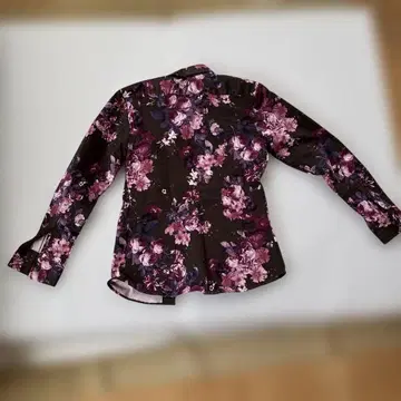 Tornado Mart 꽃무늬 긴팔 셔츠 M
