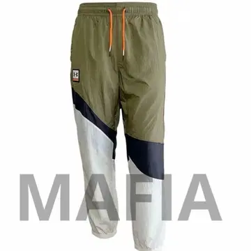 새상품 언더아머 나일론 팬츠 M