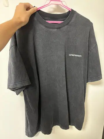 UNKNOWN London Cross Rhinestone Tee