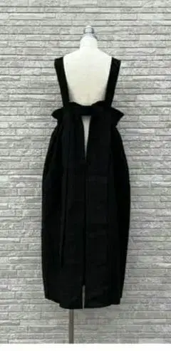 사만사 모스모스 타치카와 한정판 린넨 에이프런 원피스 블랙