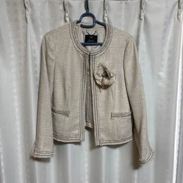 23구 베이지 테일러드 자켓