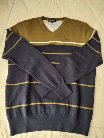 Titleist V넥 스웨터 M 네이비/올리브 M 사이즈 방풍 사양