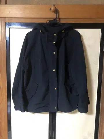 GU 네이비 후드 부착 마운틴 파카