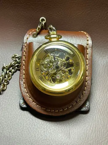 회중시계 가죽 커버