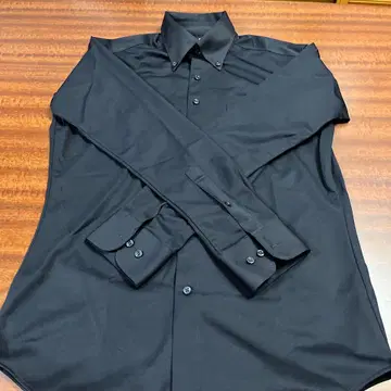 4S 블랙 긴팔 셔츠 M