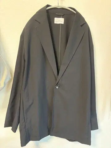 MB 블랙 테일러드 자켓