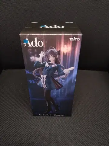 라운드원 한정판 Ado 피규어 Winter ver.