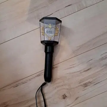 넘버아이 펜라이트 육각형 블랙 투명