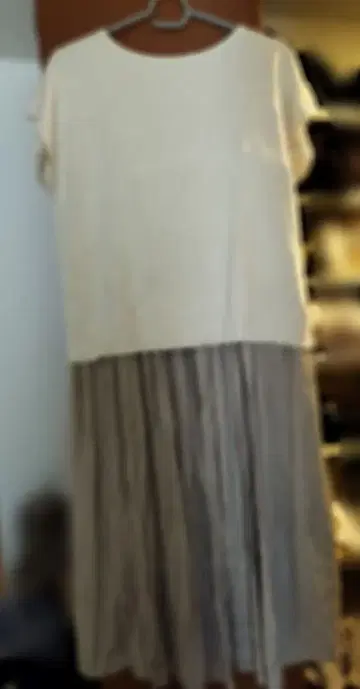 BEAMS 티셔츠 & 롱 스커트 아이보리 M (가격 인하했습니다)