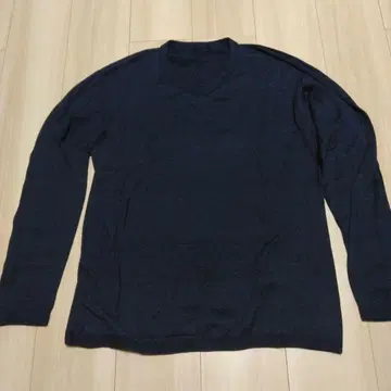 새상품 45rpm 인디고 V넥 긴팔 티셔츠