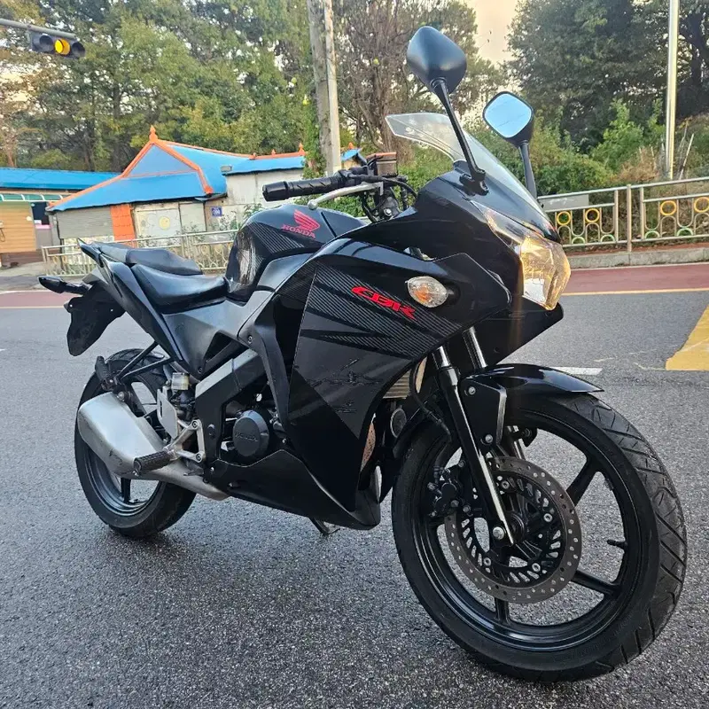 혼다CBR125/16년식/1만키로/150만원