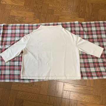 NARU 보트넥풍 오프 타르넥 셔츠