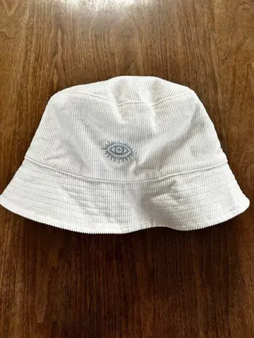 키타니 타츠야 코듀로이 원단의 버킷햇