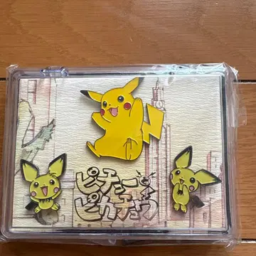 극장판 한정판 피츄와 피카츄 핀즈