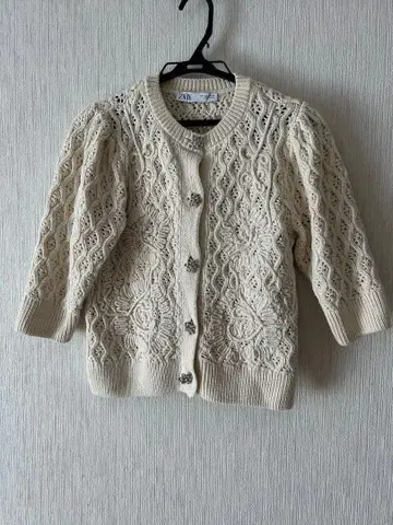 zara 비쥬 버튼 가디건