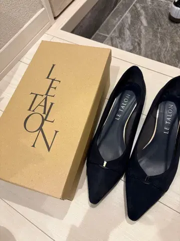 LE TALON 네이비 펌프스 24.0cm