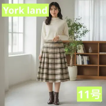 [ York land ] 요크랜드 스커트 베이지와 올리브 스트라이프