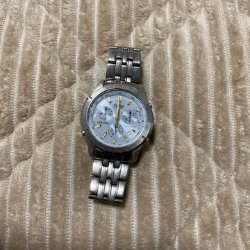 세이코 크로노그래프 손목시계 실버