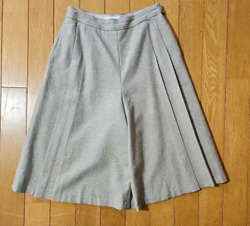 human woman 그레이 큐롯