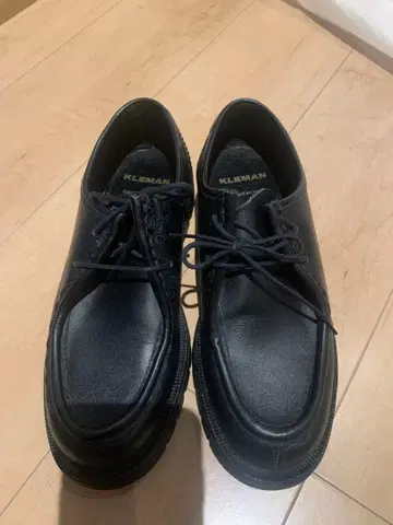 KLEMAN 블랙 모카신 39