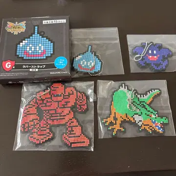 드래곤 퀘스트 러버 스트랩 4개 세트