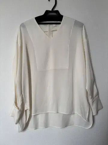 ebure 블라우스 풀오버