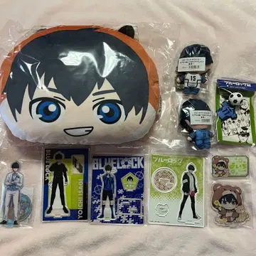 블루 록 이사기 요이치 아크릴 스탠드 봉제 인형 쿠션