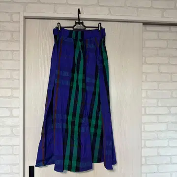 ANTIQUA 플레어 스커트 보라색 그린 체크 무늬