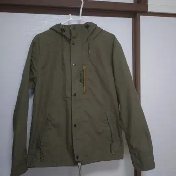 저널 스탠다드 마운틴 파카