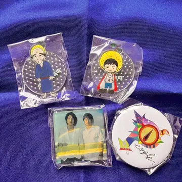 유즈 LIVE 굿즈 아크릴 스탠드 캔뱃지