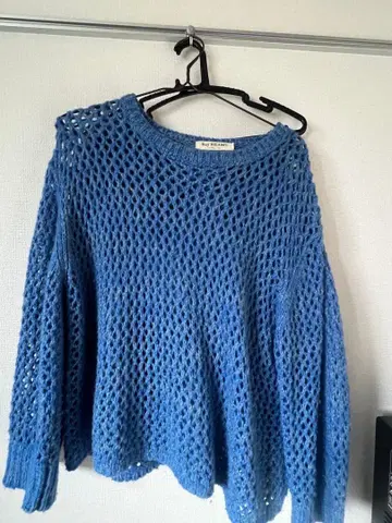 파랑색 그물 짜임 긴팔 니트 beams