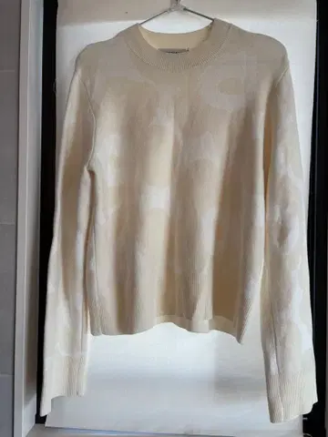 마리메꼬 긴팔 니트 스웨터