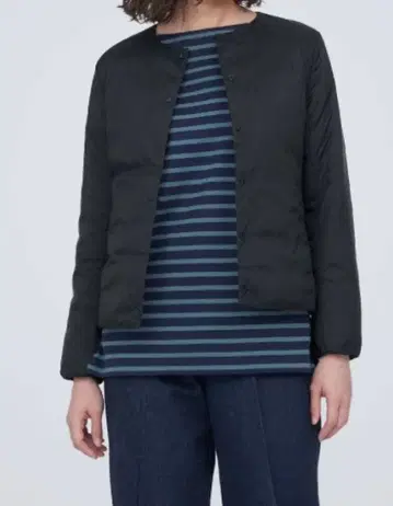 무인양품 경량 다운 포켓터블 노카라 자켓 블랙 XL