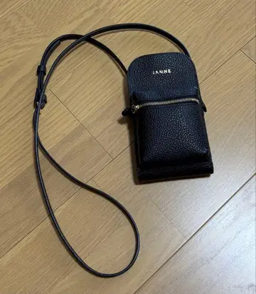 아타오 (IANNE) 블랙 스마트폰 숄더백