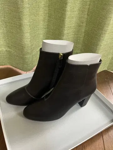 picheABAHOUSE 브라운 숏부츠 힐 7cm