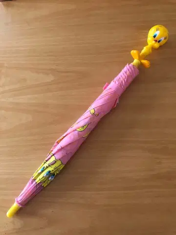 트위티 캐릭터 우산 핑크