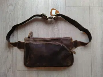 브라운 가죽 숄더백