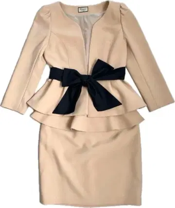 GRACE CONTINENTAL 수트 셋업